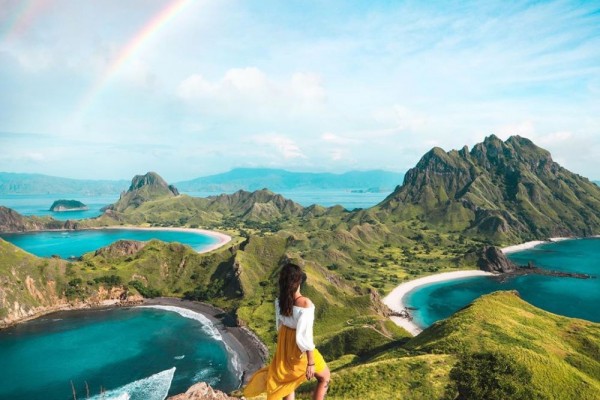 Menemukan Surga Tersembunyi di Tengah Pulau Jawa